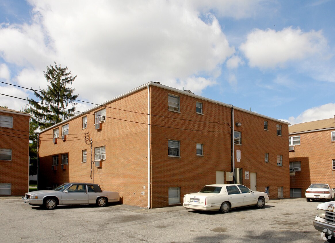 Foto del edificio - 3676 Cleveland Ave