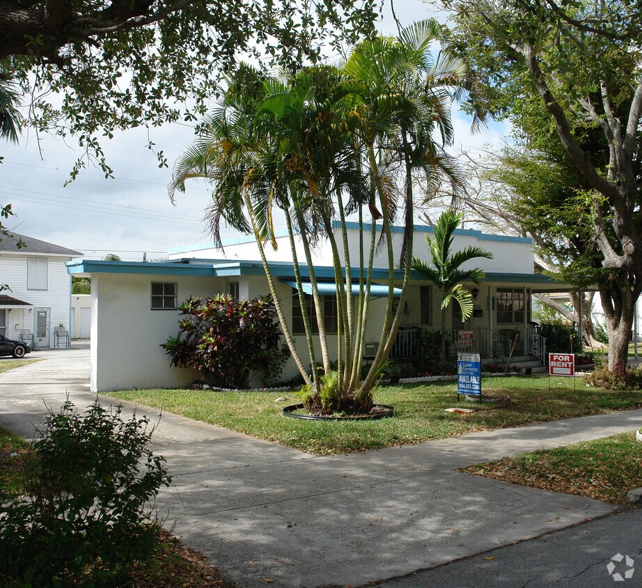 Foto principal - 1840 Monroe St