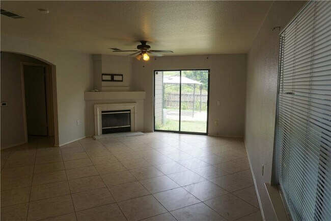 Building Photo - 7621 Marble Ridge Dr