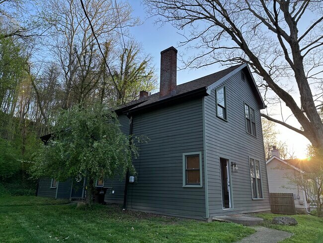 Foto del edificio - 7039 Clough Pike