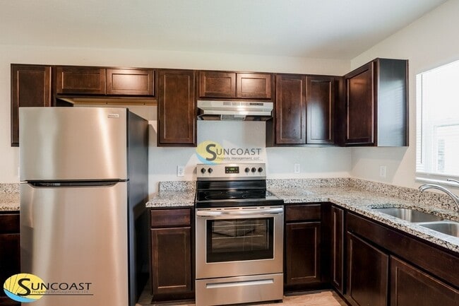 Foto del edificio - 8094 Juniper Rd