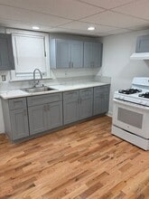 Building Photo - 10 Congress St