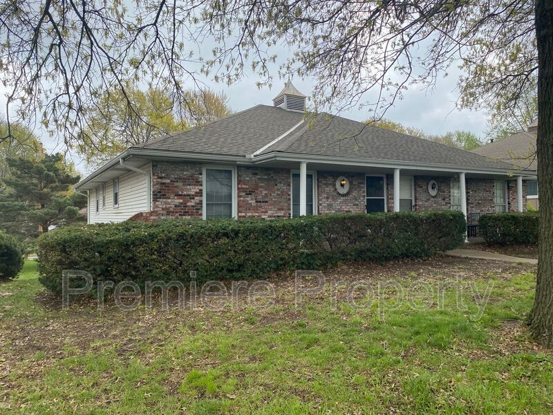 Foto principal - 4327 Sterling Ave