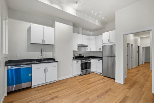 Foto del edificio - 1387 Oak St