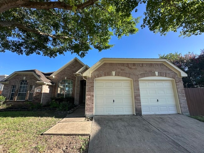 Building Photo - 18818 Harbor Key Cir