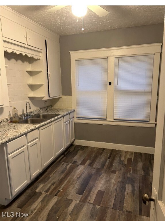 12404 Saywell Ave Cleveland, OH 44108 – photo 2