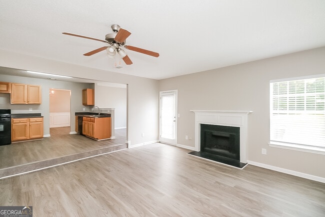 Building Photo - 6462 Dekeon Dr