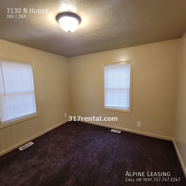 Building Photo - Beautiful 3 bedroom