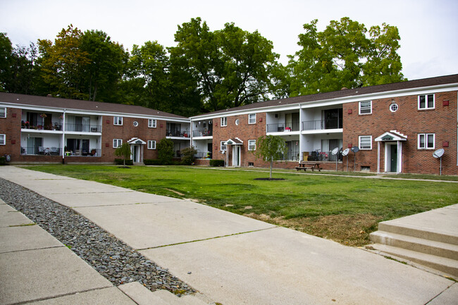 Foto del edificio - Chenango Courtyard