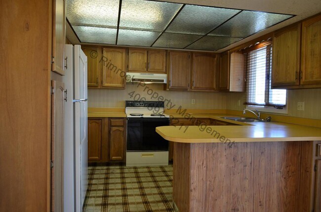 Foto del edificio - 4 Bedroom Heights Home