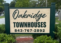 Building Photo - Oakridge Townhouses
