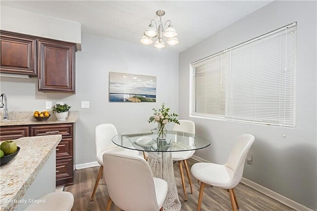 Foto del edificio - 1226 Little Bay Ave