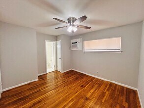 Building Photo - 8803 Timberside Dr