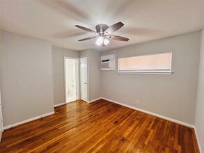 Building Photo - 8803 Timberside Dr