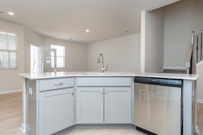 Foto del edificio - 307 E Compass Wy