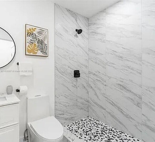 Foto del edificio - 319 SW 12th Ct