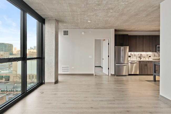 Foto del edificio - 1348 W Randolph St