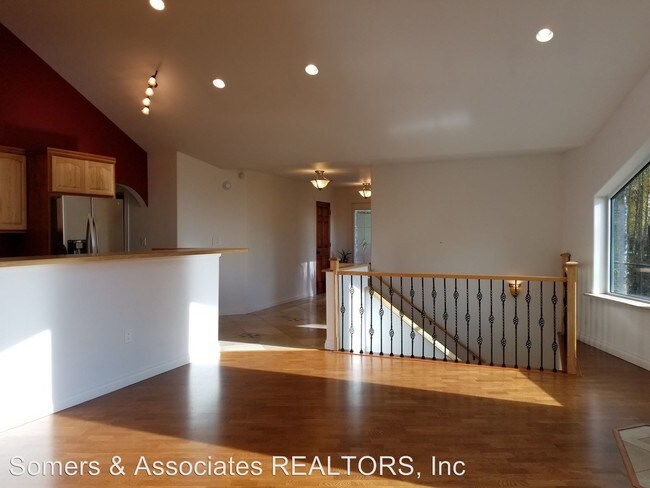 Building Photo - 4 br, 4 bath House - 1430 McGrath Rd.