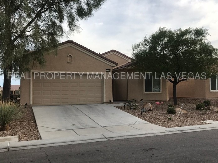 LOVELY 3 BEDROOM HOME IN SUN CITY ALIANTE House Rental in North Las