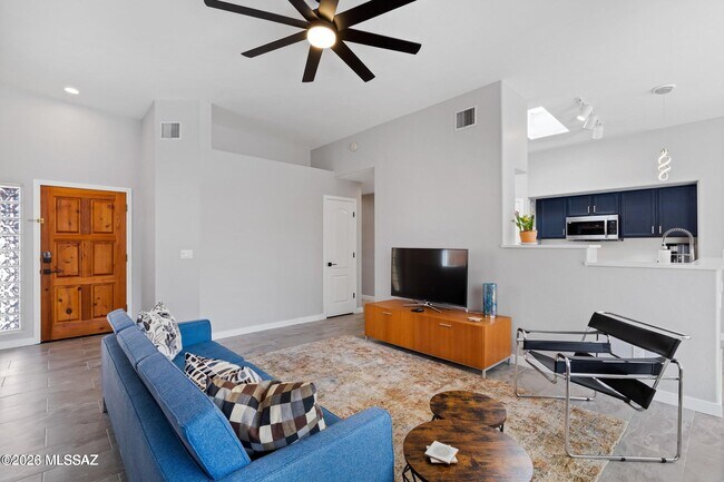 Building Photo - 8868 E Desert Lavender Pl