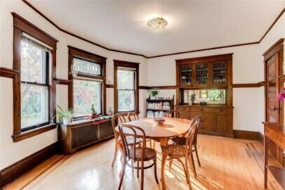 Foto del edificio - 980 6th St E