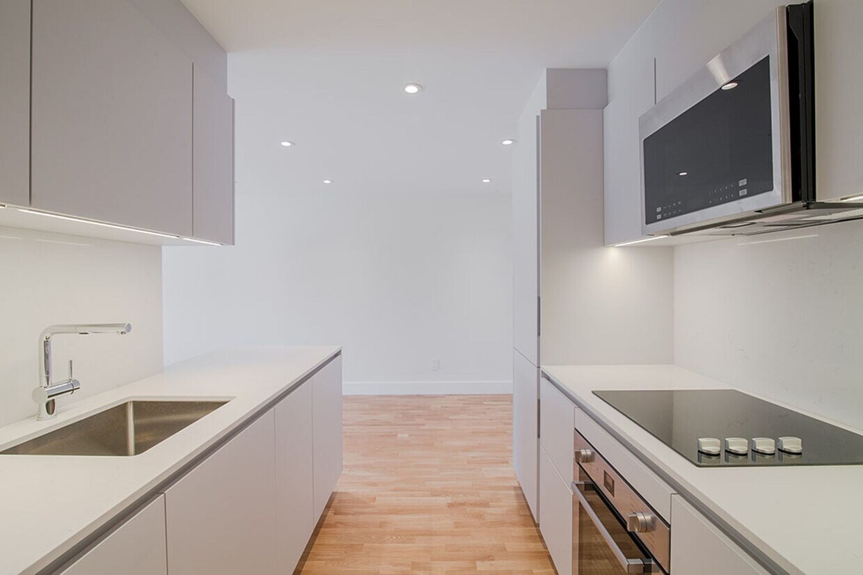 Photo principale - 1570 Avenue Filio