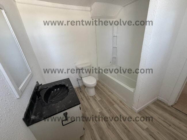 Foto del edificio - 213 High St