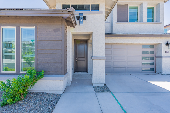 Foto del edificio - 11933 W Luxton Ln