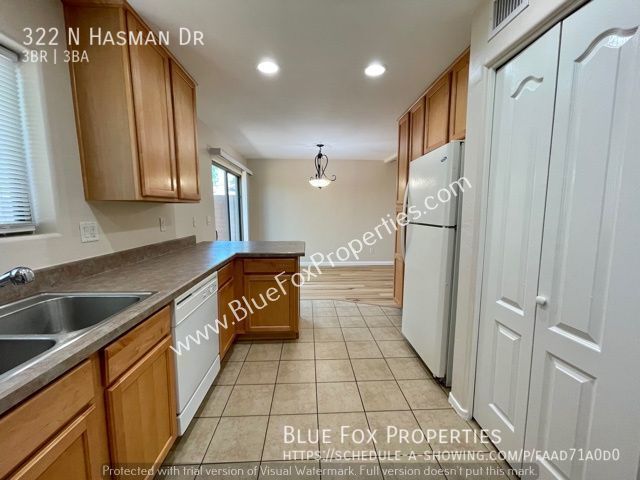 Building Photo - 322 N Hasman Dr