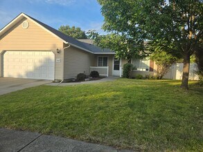 Building Photo - 5027 W Lemonwood Ln