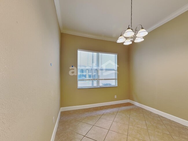 Building Photo - 996 NW Leonardo Cir