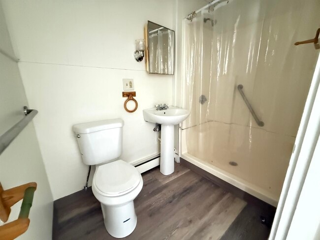 Foto del edificio - 141 Main St