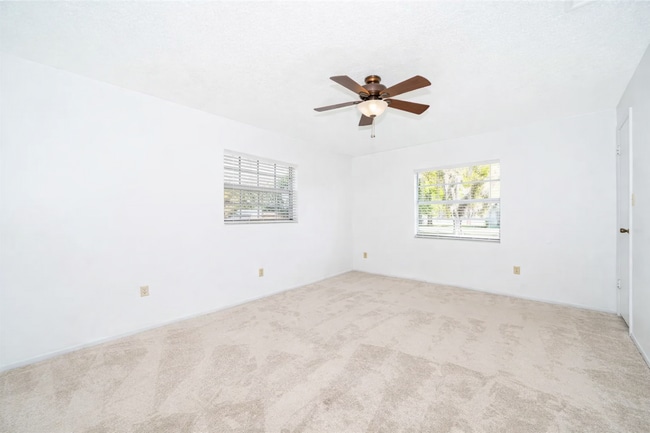 Building Photo - 8026 Woodduck Dr