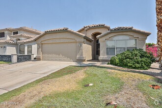 Building Photo - 10222 W Daley Ln