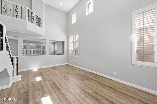Building Photo - 3118 Espana Ln