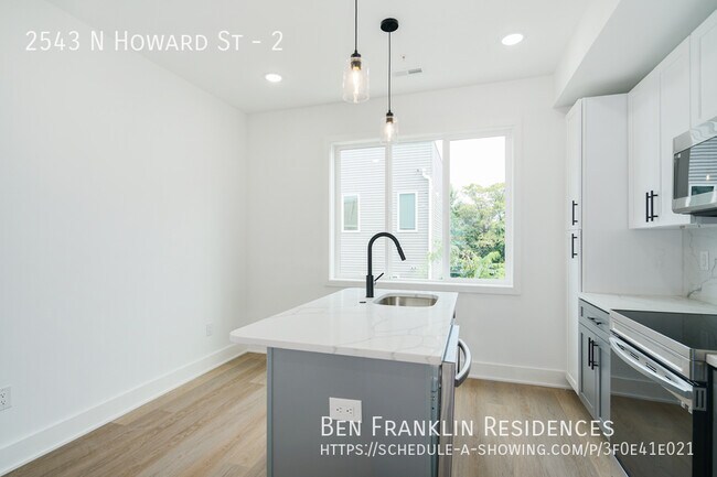 Foto del edificio - 2543 N Howard St