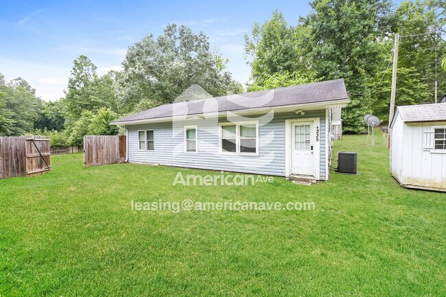 Foto del edificio - 235#B South Moore Road, 29644; #702471 - 702471