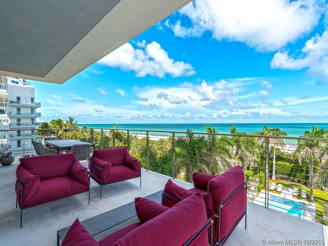 Foto principal - 3651 Collins Ave