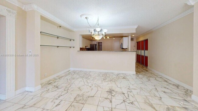 Foto del edificio - 600 Three Islands Boulevard