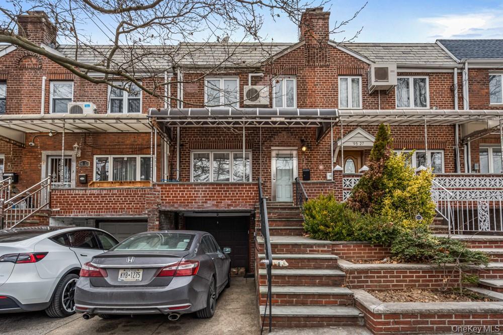 Foto principal - 95-25-95-67 67th Ave