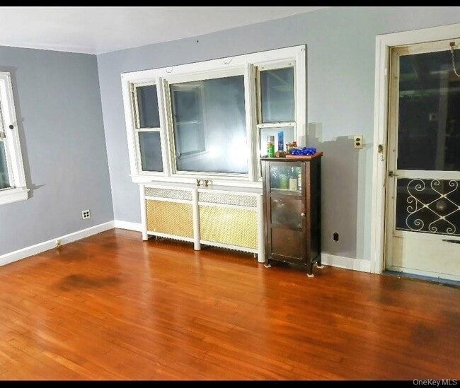 Building Photo - 6A Post Rd