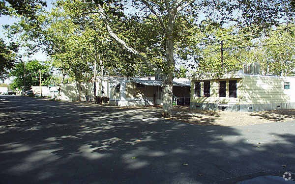 Foto principal - Twin Mobile Home Park