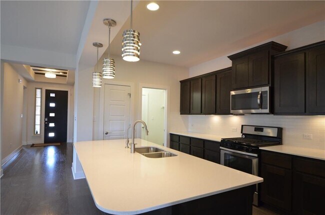 Foto del edificio - 1201 Chad Dr