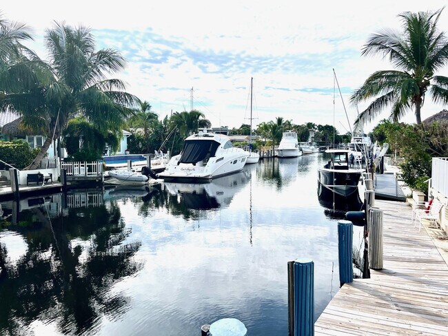 Foto del edificio - 2708 NE 14th Street Causeway