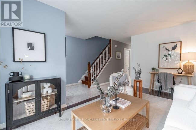 Building Photo - 117 Bonaventure Dr