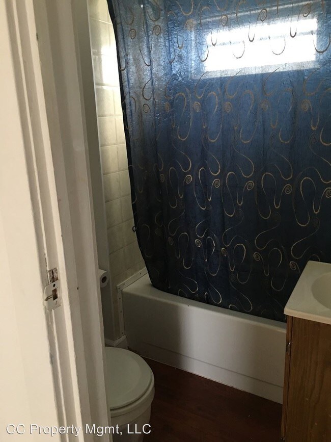 Foto del edificio - 714 St James St