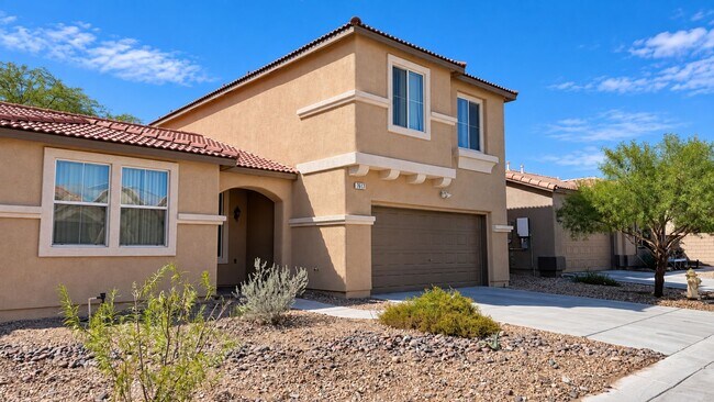 Building Photo - 7617 Pioneer Ranch Ave