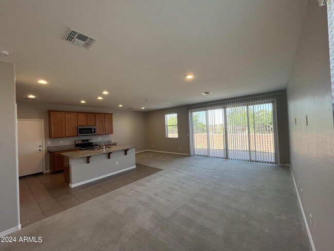 Building Photo - 9735 E Kinetic Dr