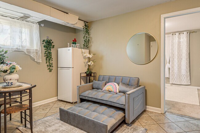 Foto del edificio - 5929 Camberly Ave