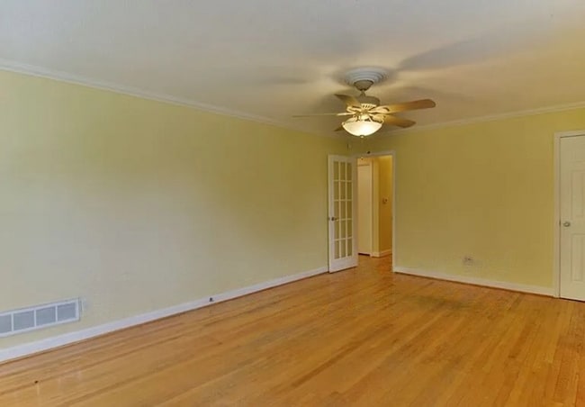 Building Photo - 1613 S Beltline Blvd